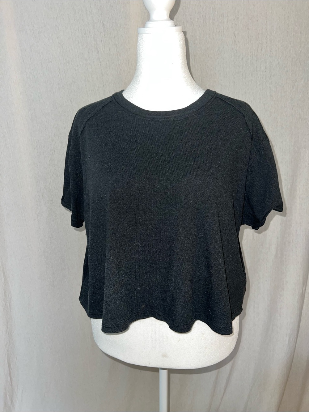Altar'd State Black Short Sleeve Cropped Tee